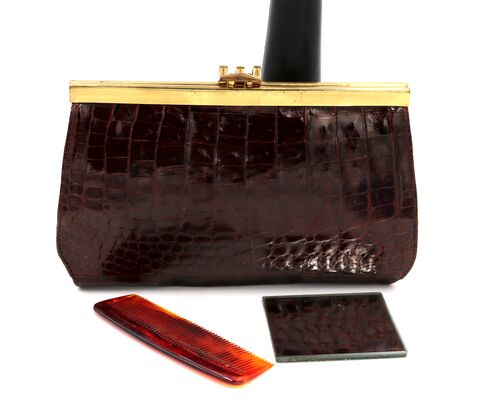 Vintage,40s-50s-,DEITSCH,-,Small,Brown,ALLIGATOR,Clutch,Handbag,Deitsch, vintage handbag, vintage purse, vintage clutch, alligator, crocodile, leather, brown, comb, mirror, 40s, 50s, small, 