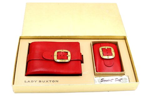 Vintage,Red,Leather,-,LADY,BUXTON,Smart,Set,Wallet,and,Key,Fob,Mid,Century,50s-60s,NOS,Lady Buxton, vintage wallet, vintage coin purse, vintage key fob, red, 50s, 60s, leather, box, inserts, billfold, mid century