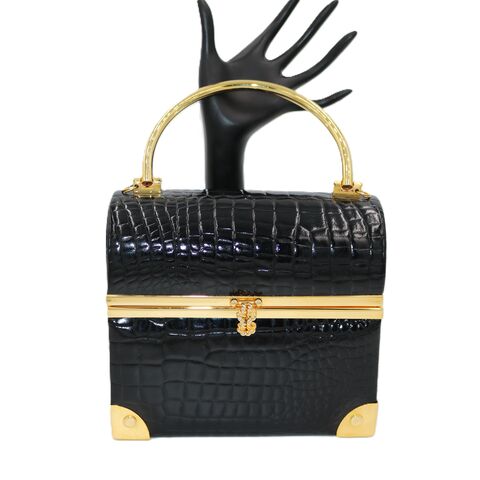 Vintage,Black,-,LISETTE,Alligator,Embossed,Leather,Like,Lunch,Box,Handbag,Retro,Lisette, vintage handbag, vintage purse, vintage lunch box, gold, metal, retro, vinyl, alligator, leather like