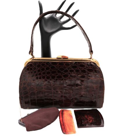Vintage,Small,Brown,-,ALLIGATOR,Skin,Structured,Handbag,50s-60s,Alligator, vintage handbag, vintage purse, gold, leather, fabric, brown, mid century, 50s, 60s, mirror, comb, coin purse