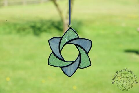 Star,Suncatcher,-,Open,6-Point,Blue,+,Wispy,White,star, stained glass, gift, decoration, suncatcher