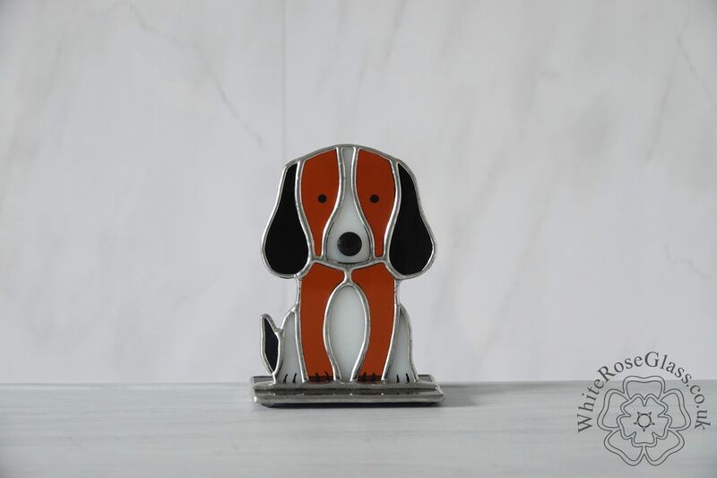 Freestanding Dog Sitting - Tricolour - product image  
