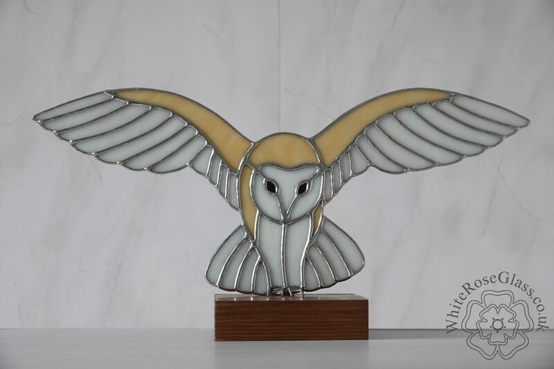 Freestanding Landing Barn Owl On Wood - product image  