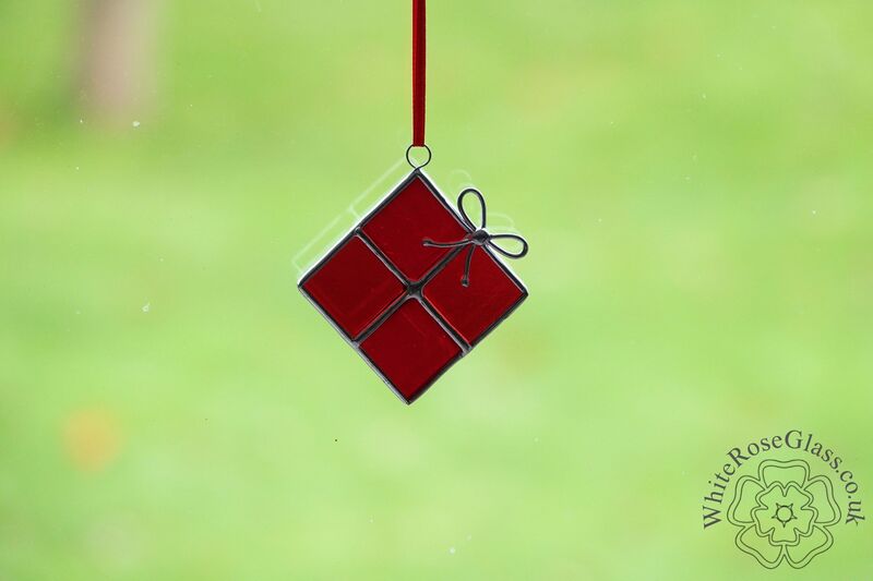 Christmas Present Suncatcher - Red - product image  