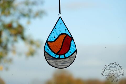 Robin,Teardrop,Blue,Snow,Scene,Suncatcher,Wild Animals, Suncatcher, Stained Glass, Glass Ornament, Home Decoration, Birds, Robin, Snow