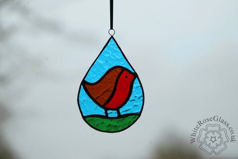 Robin,on,Grass,Teardrop,Suncatcher,Wild Animals, Suncatcher, Stained Glass, Glass Ornament, Home Decoration, Birds, Robin