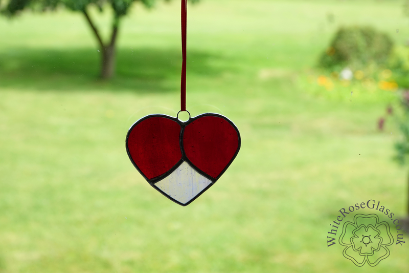 Heart - 3-Piece Curved Red+Pearl White - product image  