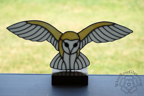 Freestanding,Landing,Barn,Owl,On,Wood,Wild Animals, Suncatcher, Stained Glass, Glass Ornament, Home Decoration, Birds, Barn Owl, Owl