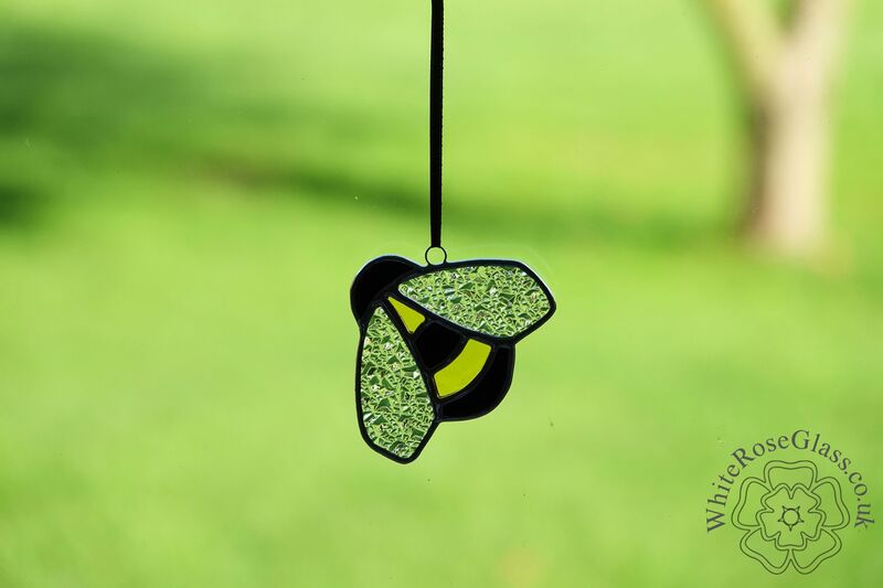 Bumble Bee Medium Suncatcher - product image  