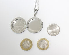 Product images  of 