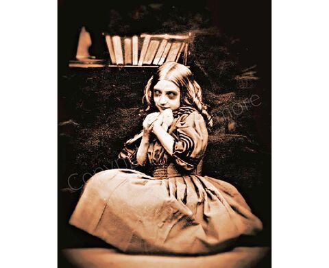 Ghost,Photo,Victorian,Printable,Vintage,Altered,Art,Halloween,Creepy,Girl,Instant,Download,Ephemera,Scrapbook,Card,Supply,altered_art,vintage_photo,commerical_art,scrapbooking_image,card_making,gothic_printable,halloween_printable,ghost_photo,creepy_photograph,old_photo,vintage_creepy_photo,creepy_photo