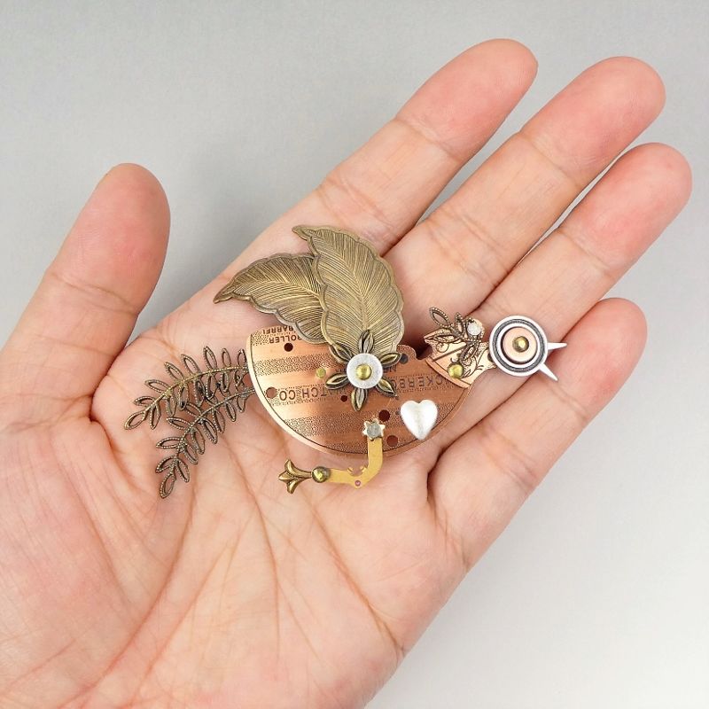 Mullanium - Flying Bird Pin - product image 