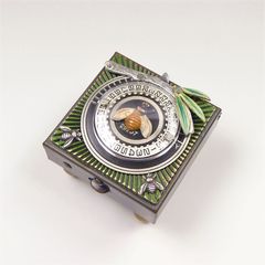 Mullanium Wish Box - Bee Under Dome - product images 2 of 4