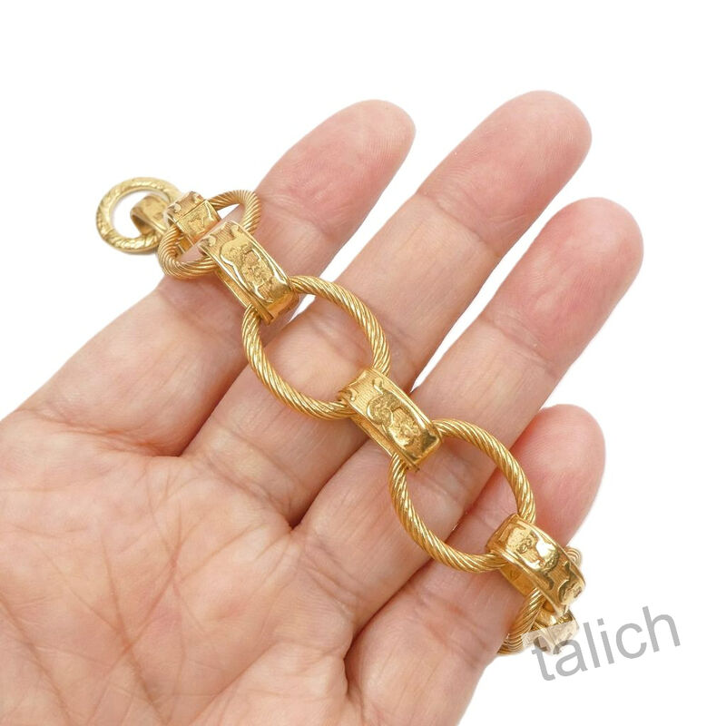 Catherine Popesco Floral Embossed Twist Rope Oval Chain Toggle Bracelet in Gold - product image 