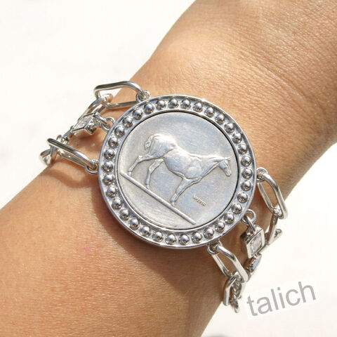 VB&CO,Western,Derby,Equestrian,Large,Horse,Coin,Bracelet,in,Shiny,Silver,VB&CO Western Derby Equestrian Large Horse Coin Bracelet in Shiny Silver, VB&CO jewelry,  horse coin bracelet